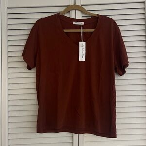 NWT Perfectwhitetee hendrix cotton boxy v-neck tee large